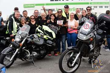 Rugidos moteros en Telde contra los guardarraíles sin protección (Foto Canariasenmoto.com)